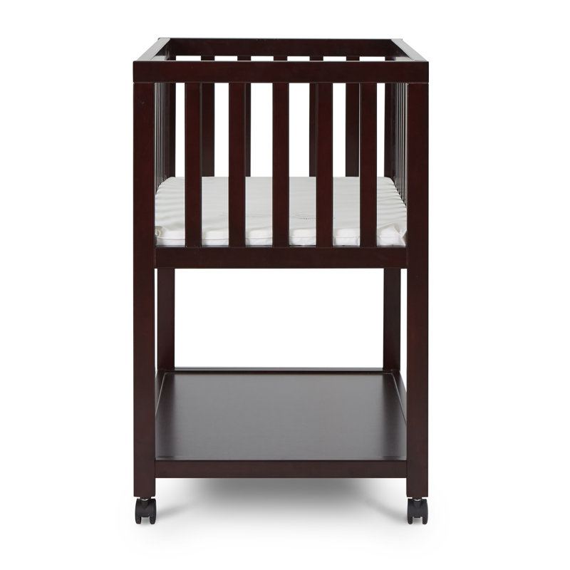 Tasman eco underarm bassinet